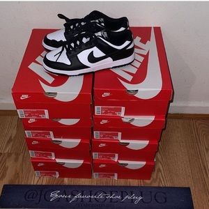 DUNK LOW 'BLACK WHITE'